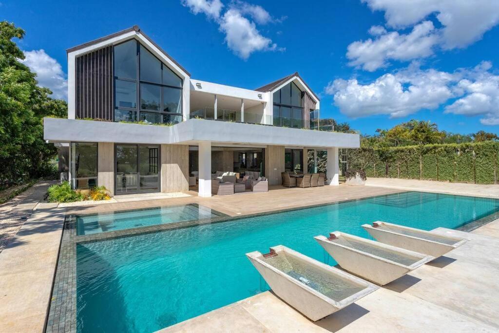 Villa Polos, Prestigious Haven In Casa De Campo La Romana Exterior foto